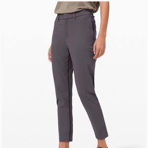 *NWT* Lululemon Take the moment pants size 6